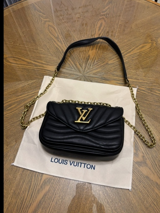 Louis Vuitton Handbags - Pre-Loved Louis Vuitton New Wave Chain Bag